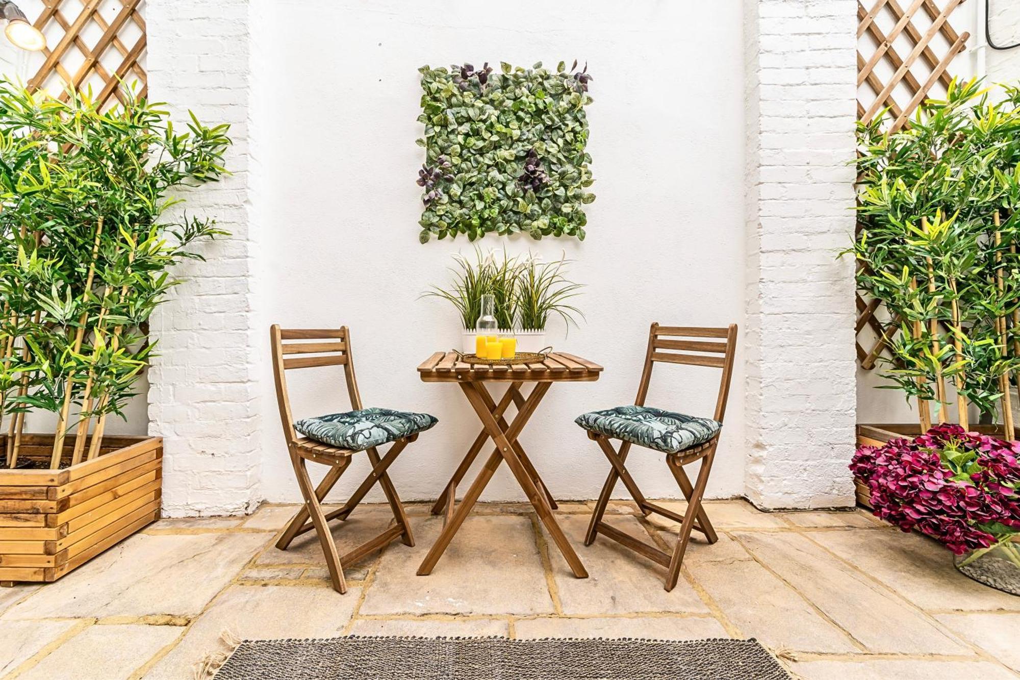 The Secret Kensington Garden Mews-2 Bedroom Full House-2 Train Lines- Spacious-Kings Road- Harrods -Chelsea Stadium-Private Small Patio Londýn Exteriér fotografie
